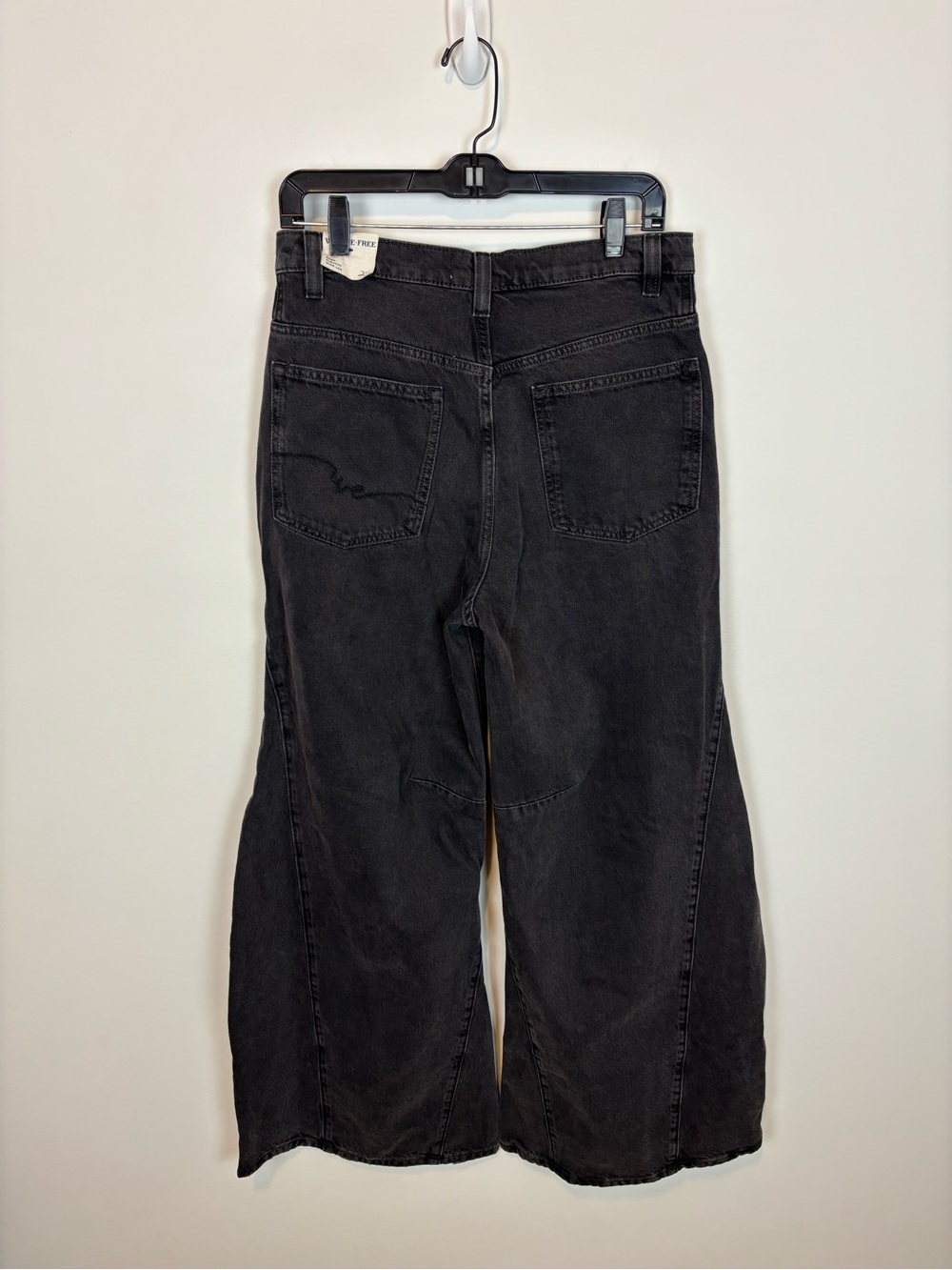 Free People Eden High Slouchy Flare Jeans in 11th Hour Size 27 - Picture 6 of 14